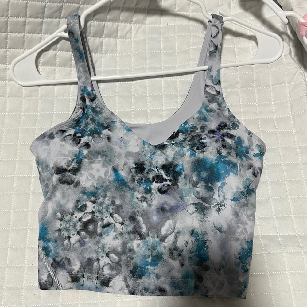 Lululemon align tank size 6 never worn